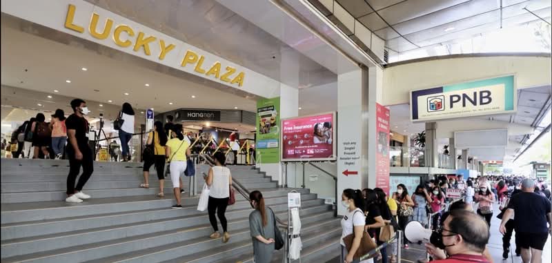 Lucky Plaza, 304 Orchard Road, 600 sqft, Mall Shop For Rent, by Adam Goh, 500068547 - Exterior - CommercialGuru.com.sg