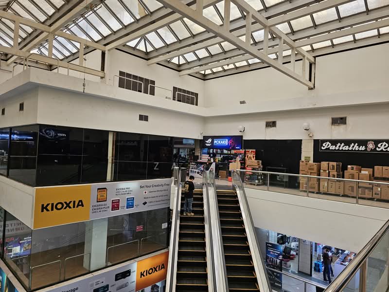 Sim Lim Square, 1 Rochor Canal Road, 1,400 sqft, Other Retail For Rent, by Zai Abdullah, 500068551 - Interior - CommercialGuru.com.sg