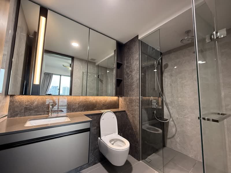 Tembusu Grand, 94 Jalan Tembusu, 2 Bedrooms, 667 sqft, Condominium For Rent, by William Tan, 500068585 - Bathroom - PropertyGuru.com.sg