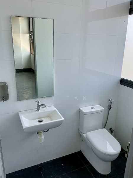 Nordcom II, 2 Gambas Crescent, 1,668 sqft, Light Industrial (B1) For Rent, by CY TAN, 500068587 - Bathroom - CommercialGuru.com.sg
