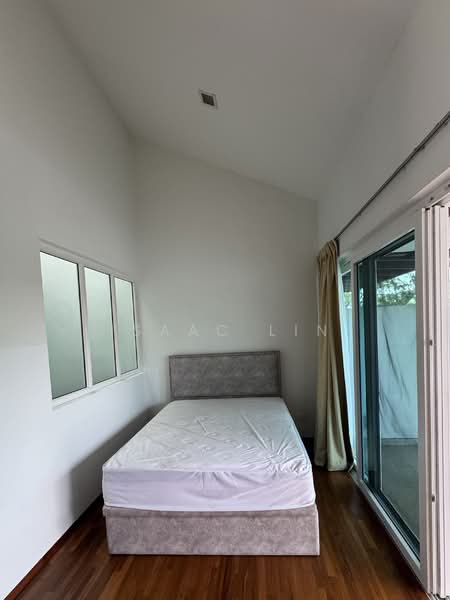 156 Bedok Road, , Room Rental, 300 sqft, Detached House For Rent, by Isaac Lin, 500068608 - Bedroom - PropertyGuru.com.sg