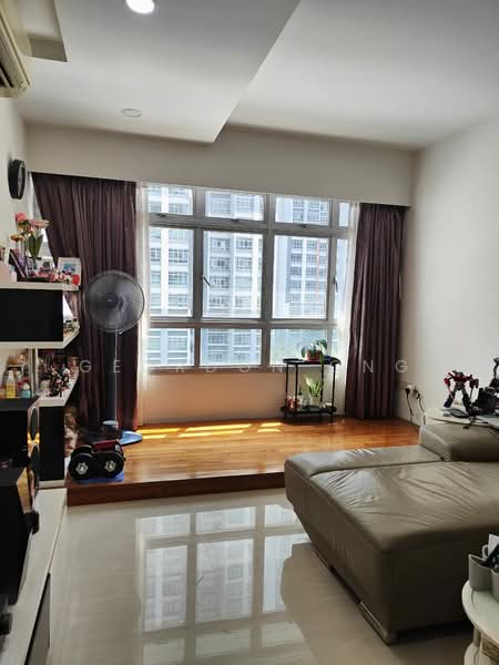 23 Ghim Moh Link HDB Flat For Sale at S$ 968,000 | PropertyGuru Singapore - Living Room
