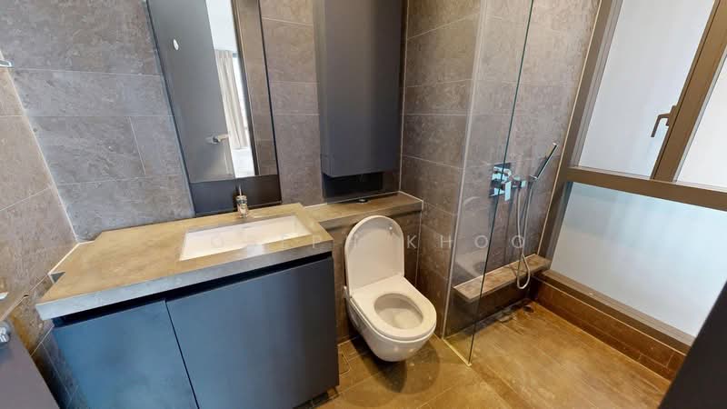 Skysuites @ Anson, 8 Enggor Street, 2 Bedrooms, 677 sqft, Condominium For Rent, by Joseph Khoo, 500068614 - Master Bathroom - PropertyGuru.com.sg