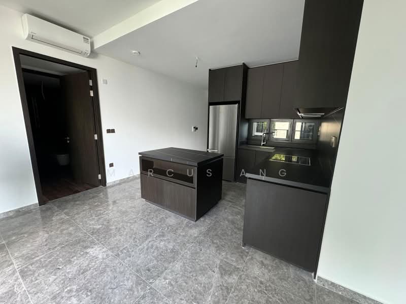 Hyll on Holland Condominium For Sale at S$ 2,780,000 | PropertyGuru Singapore - Kitchen