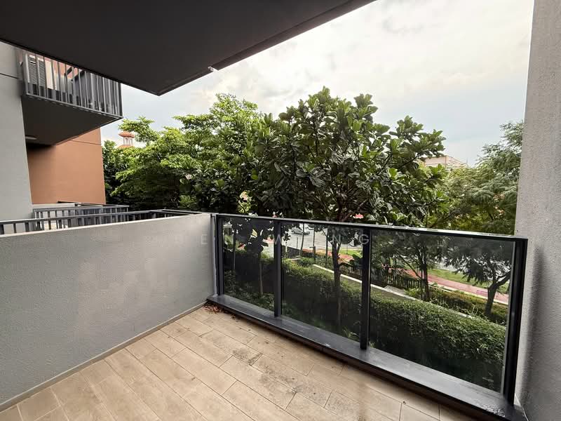 Parc Esta Condominium For Sale at S$ 899,000 | PropertyGuru Singapore - Balcony