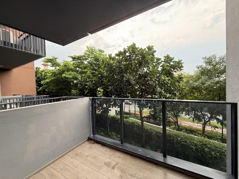 Parc Esta Condominium For Sale at S$ 899,000 | PropertyGuru Singapore - Balcony