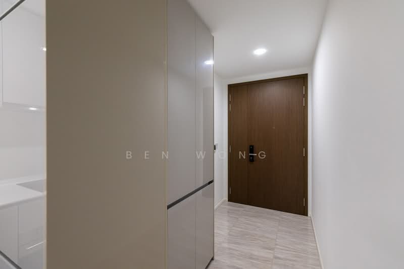 Parc Esta Condominium For Sale at S$ 899,000 | PropertyGuru Singapore - Entrance