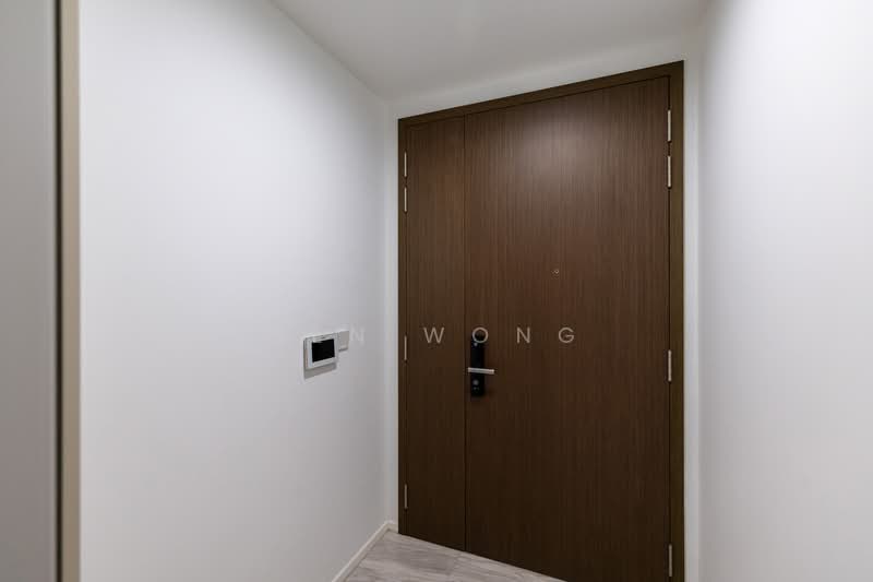 Parc Esta Condominium For Sale at S$ 899,000 | PropertyGuru Singapore - Entrance