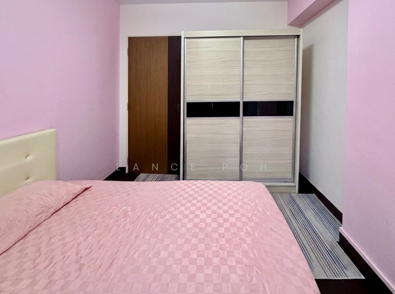 289A Compassvale Crescent HDB Flat For Sale at S$ 655,000 | PropertyGuru Singapore - Bedroom