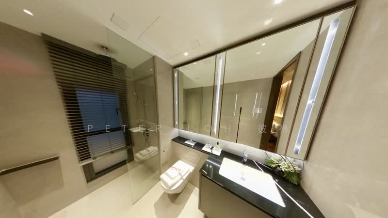 One Marina Gardens Apartment For Sale at S$ 4,702,800 | PropertyGuru Singapore - Bathroom