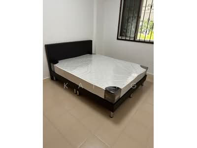 For Rent - 217 Tampines Street 23