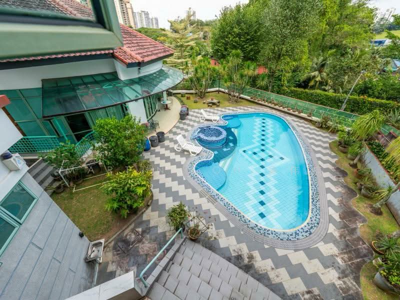 ELEVATED GCB GEM 🔥 Wide Frontage 🔥 STRONG LAND VALUE!! Good Class Bungalow For Sale at S$ 30,000,000 | PropertyGuru Singapore - Exterior