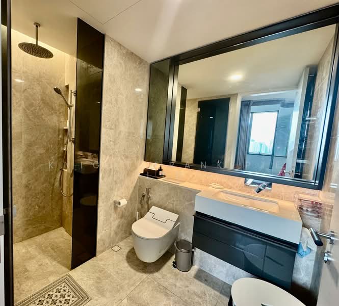 Riviere Condominium For Sale at S$ 1,690,000 | PropertyGuru Singapore - Bathroom