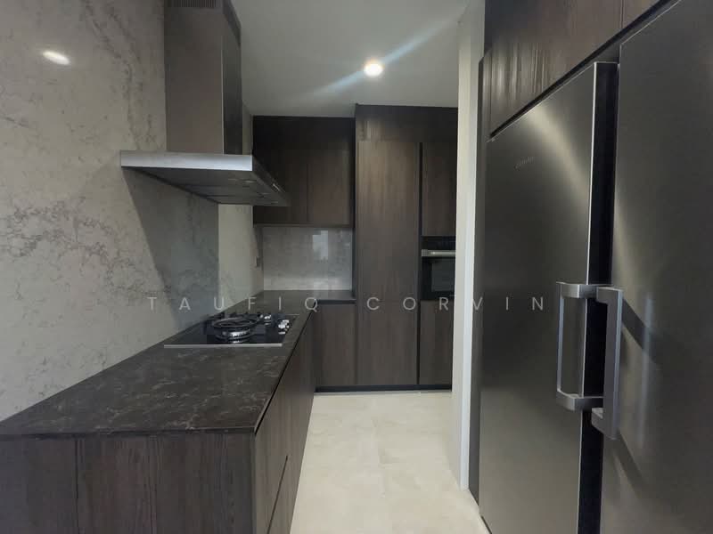 The Giverny Residences Condominium For Sale at S$ 9,979,000 | PropertyGuru Singapore - Kitchen