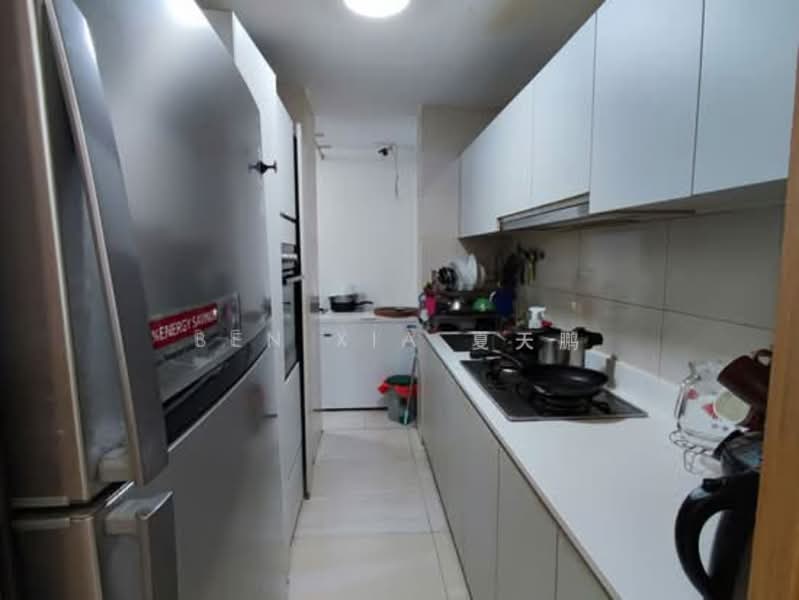 The Vales, 75 Anchorvale Crescent, 3 Bedrooms, 1,050 sqft, Condominium For Rent, by Ben XIA 夏天鹏, 500068697 - Kitchen - PropertyGuru.com.sg