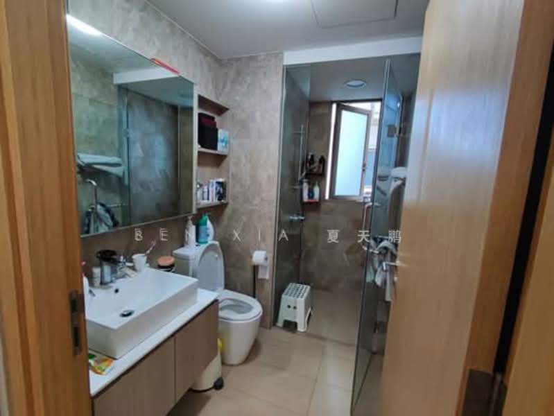 The Vales, 75 Anchorvale Crescent, 3 Bedrooms, 1,050 sqft, Condominium For Rent, by Ben XIA 夏天鹏, 500068697 - Bathroom - PropertyGuru.com.sg