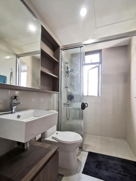 Sol Acres, 2 Choa Chu Kang Grove, 3 Bedrooms, 1,098 sqft, Executive Condominium For Rent, by Angel Luo, 500068701 - Bathroom - PropertyGuru.com.sg