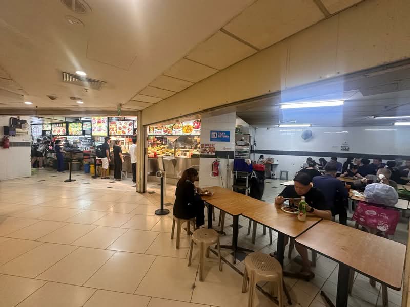 Lucky Plaza, 304 Orchard Road, Orchard / River Valley, 3,045 sqft, Mall Shop For Sale, by Nick Chan, 500068708 - Interior - CommercialGuru.com.sg