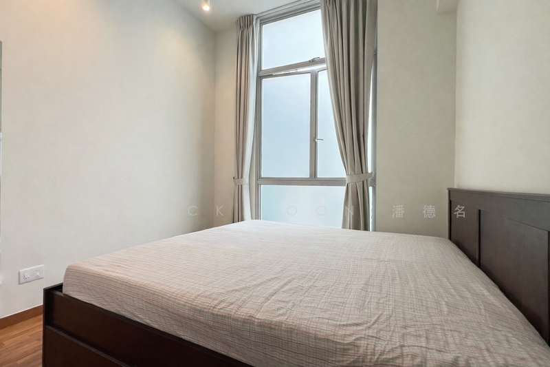 The Lakeshore Condominium For Sale at S$ 2,250,000 | PropertyGuru Singapore - Bedroom
