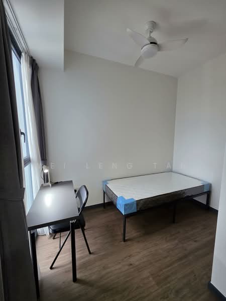 Gem Residences, 1 Lorong 5 Toa Payoh, 2 Bedrooms, 570 sqft, Condominium For Rent, by Wei Leng Tan, 500068742 - Bedroom - PropertyGuru.com.sg