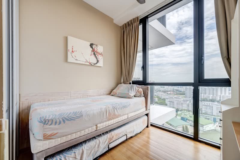 The Trilinq Condominium For Sale at S$ 2,680,000 | PropertyGuru Singapore - Bedroom