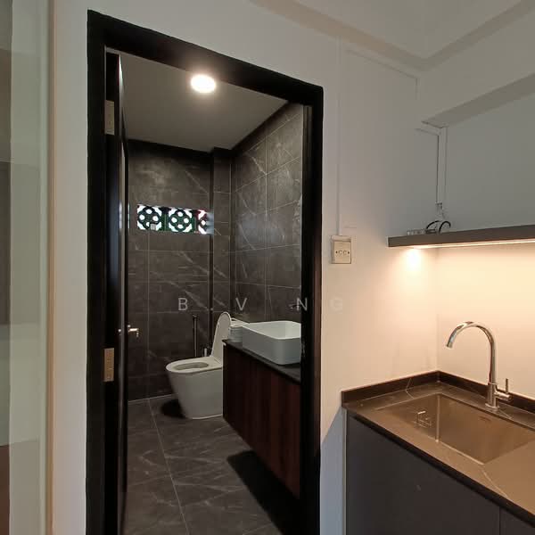 Tras street office, , 1,800 sqft, Office For Rent, by B.V Ng, 500068752 - Bathroom - CommercialGuru.com.sg