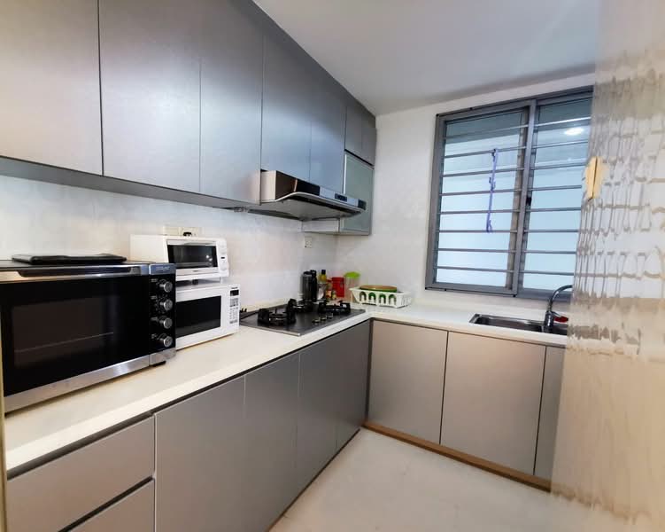 Sunshine Plaza Apartment For Sale at S$ 2,000,000 | PropertyGuru Singapore - Kitchen