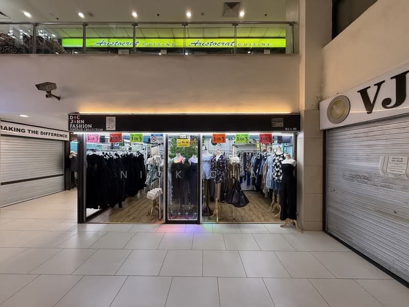 Lucky Plaza, 304 Orchard Road, 388 sqft, Mall Shop For Sale, by Nick Chan, 500068756 - Interior - CommercialGuru.com.sg