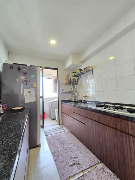 265A Punggol Way, , 3 Bedrooms, 1,205 sqft, HDB Flat For Sale, by Cynthia Kok, 500068758 - Kitchen - PropertyGuru.com.sg