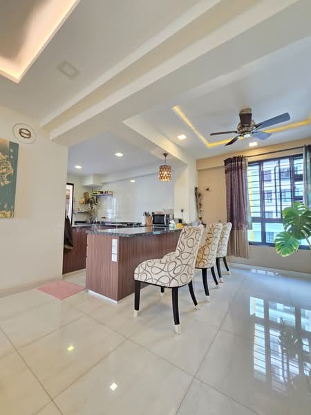 265A Punggol Way, , 3 Bedrooms, 1,205 sqft, HDB Flat For Sale, by Cynthia Kok, 500068758 - Kitchen - PropertyGuru.com.sg