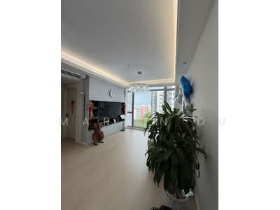 For Sale - The Lakeshore