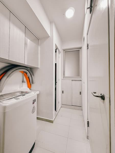 Prive Executive Condominium For Sale at S$ 1,990,000 | PropertyGuru Singapore - Corridor