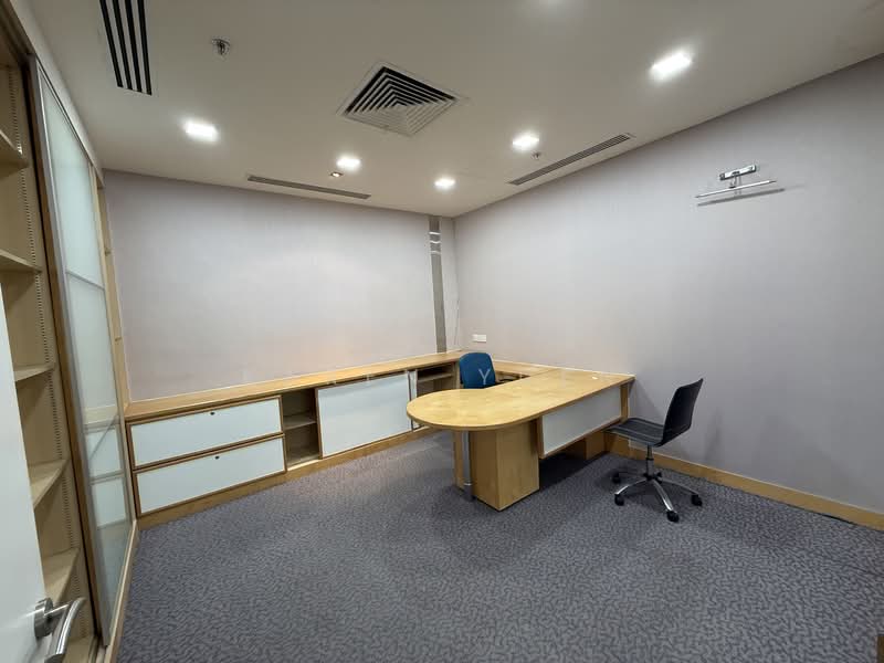 Toh Guan Centre, 21 Toh Guan Road East, 2,433 sqft, Factory / Workshop (B2) For Rent, by Karen Yuen, 500068775 - CommercialGuru.com.sg