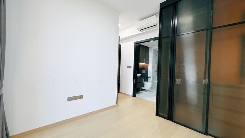 One Bernam, 1 Bernam Street, 2 Bedrooms, 807 sqft, Condominium For Rent, by Jocelyn Chua 蔡颸嬣, 500068778 - Master room - PropertyGuru.com.sg