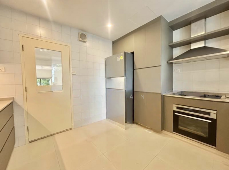 Villa Delle Rose, 2-2A Taman Nakhoda, 3 Bedrooms, 2,982 sqft, Condominium For Rent, by May Tan, 500068808 - Kitchen - PropertyGuru.com.sg