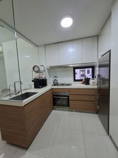 Jewel @ Buangkok Condominium For Sale at S$ 1,750,000 | PropertyGuru Singapore - Kitchen