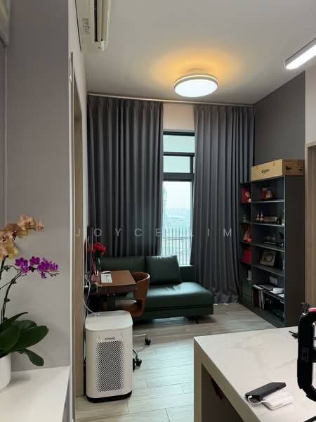 J Gateway Condominium For Sale at S$ 1,580,000 | PropertyGuru Singapore