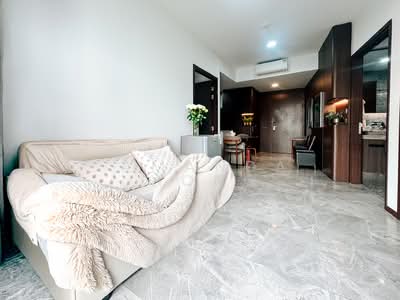 For Rent - One Pearl Bank