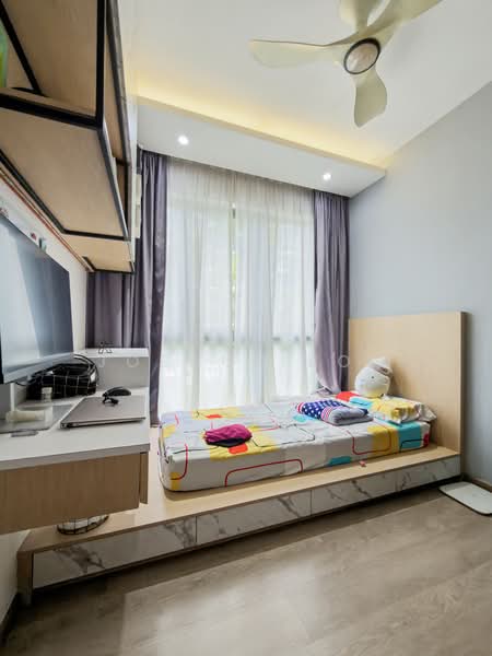 The Visionaire Executive Condominium For Sale at S$ 1,880,000 | PropertyGuru Singapore - Bedroom