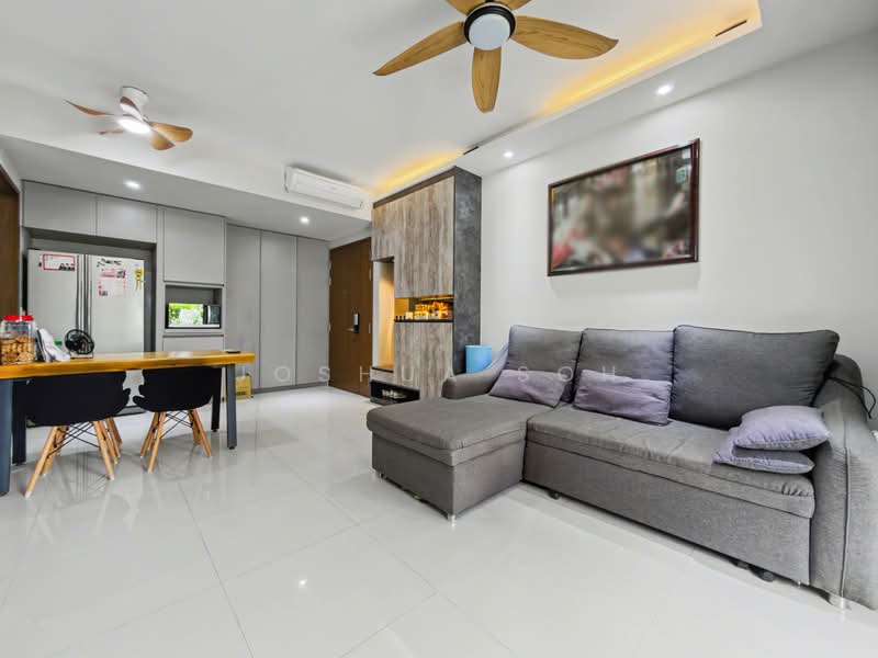 The Visionaire Executive Condominium For Sale at S$ 1,880,000 | PropertyGuru Singapore - Living Room