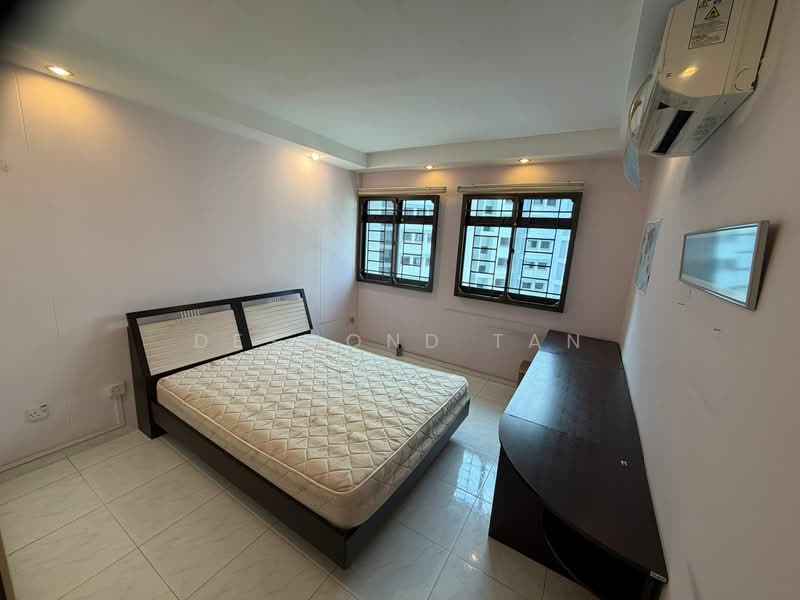 For Sale - 658B Jurong West Street 65