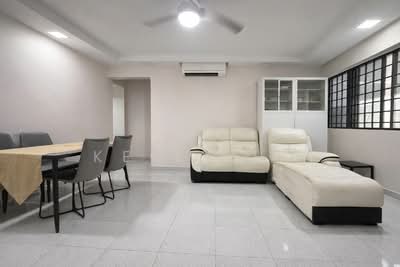 For Sale - 224 Jurong East Street 21