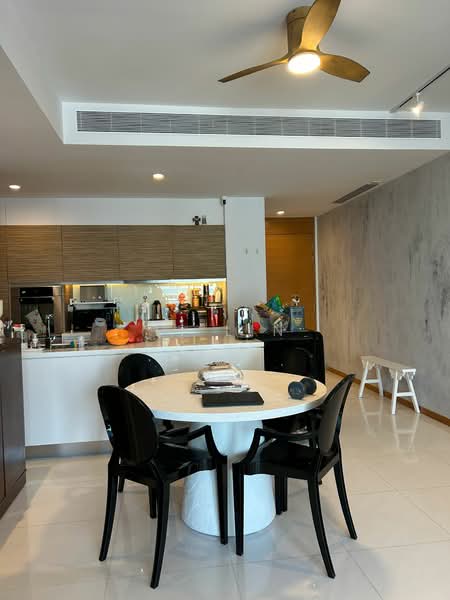 Concourse Skyline, 300 Beach Road, 1 Bedroom, 1,098 sqft, Condominium For Rent, by Li Lin, 500068841 - Kitchen - PropertyGuru.com.sg