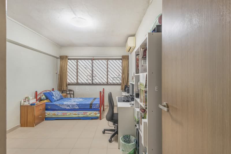 431 Tampines Street 41 HDB Flat For Sale at S$ 948,888 | PropertyGuru Singapore - Bedroom
