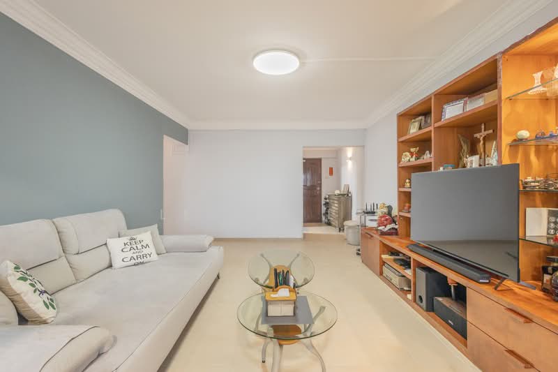 431 Tampines Street 41 HDB Flat For Sale at S$ 948,888 | PropertyGuru Singapore - Living Room