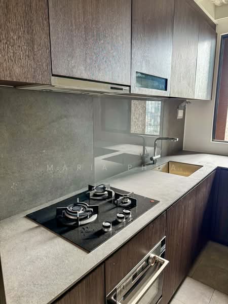 Midtown Modern Condominium For Sale at S$ 3,350,000 | PropertyGuru Singapore - Kitchen