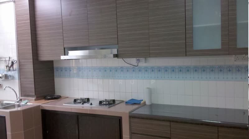 824 Jurong West Street 81 HDB Flat For Sale at S$ 630,000 | PropertyGuru Singapore - Kitchen
