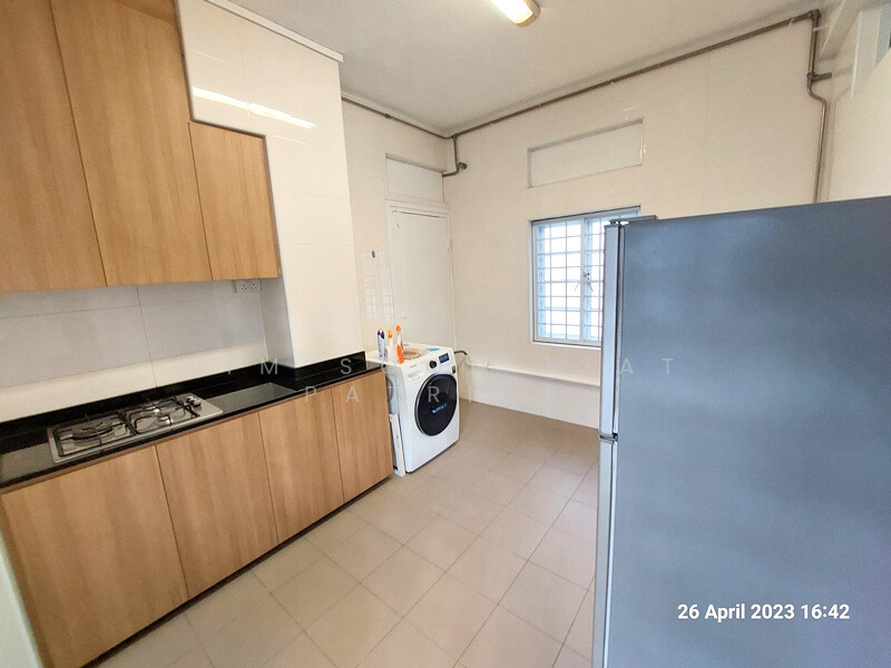 57 Eng Hoon Street, , 2 Bedrooms, 689 sqft, Condominium For Rent, by Lim Soon Kiat Patrick, 500068900 - Kitchen - PropertyGuru.com.sg