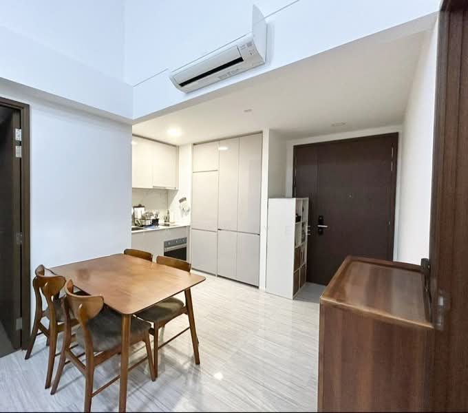 Parc Esta Condominium For Sale at S$ 1,620,000 | PropertyGuru Singapore - Kitchen