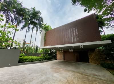 For Rent - King Albert Park